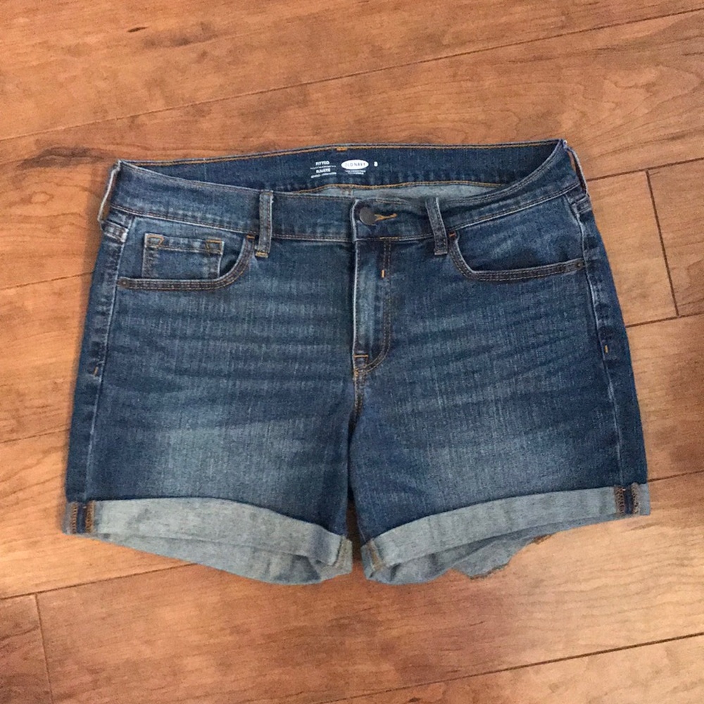 Old Navy Size 8 Jean shorts